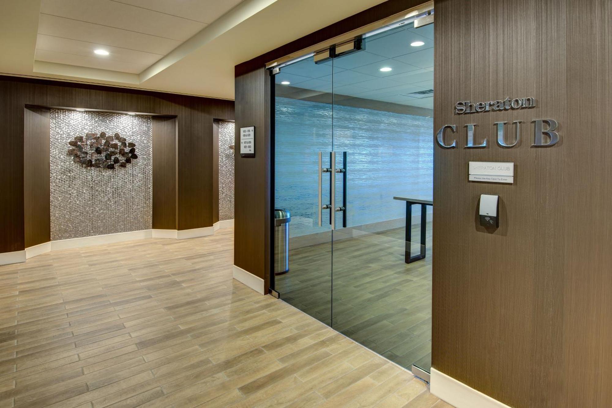 Sheraton Eatontown Hotel Екстериор снимка