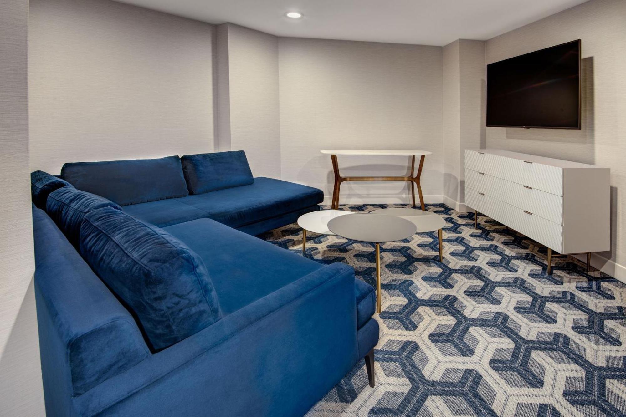 Sheraton Eatontown Hotel Екстериор снимка
