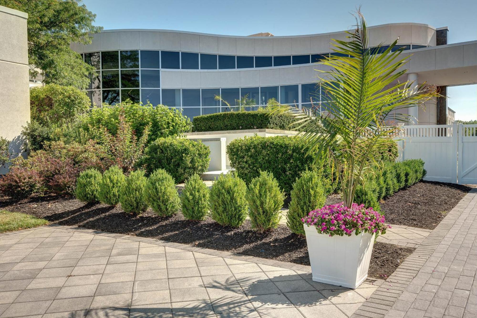 Sheraton Eatontown Hotel Екстериор снимка