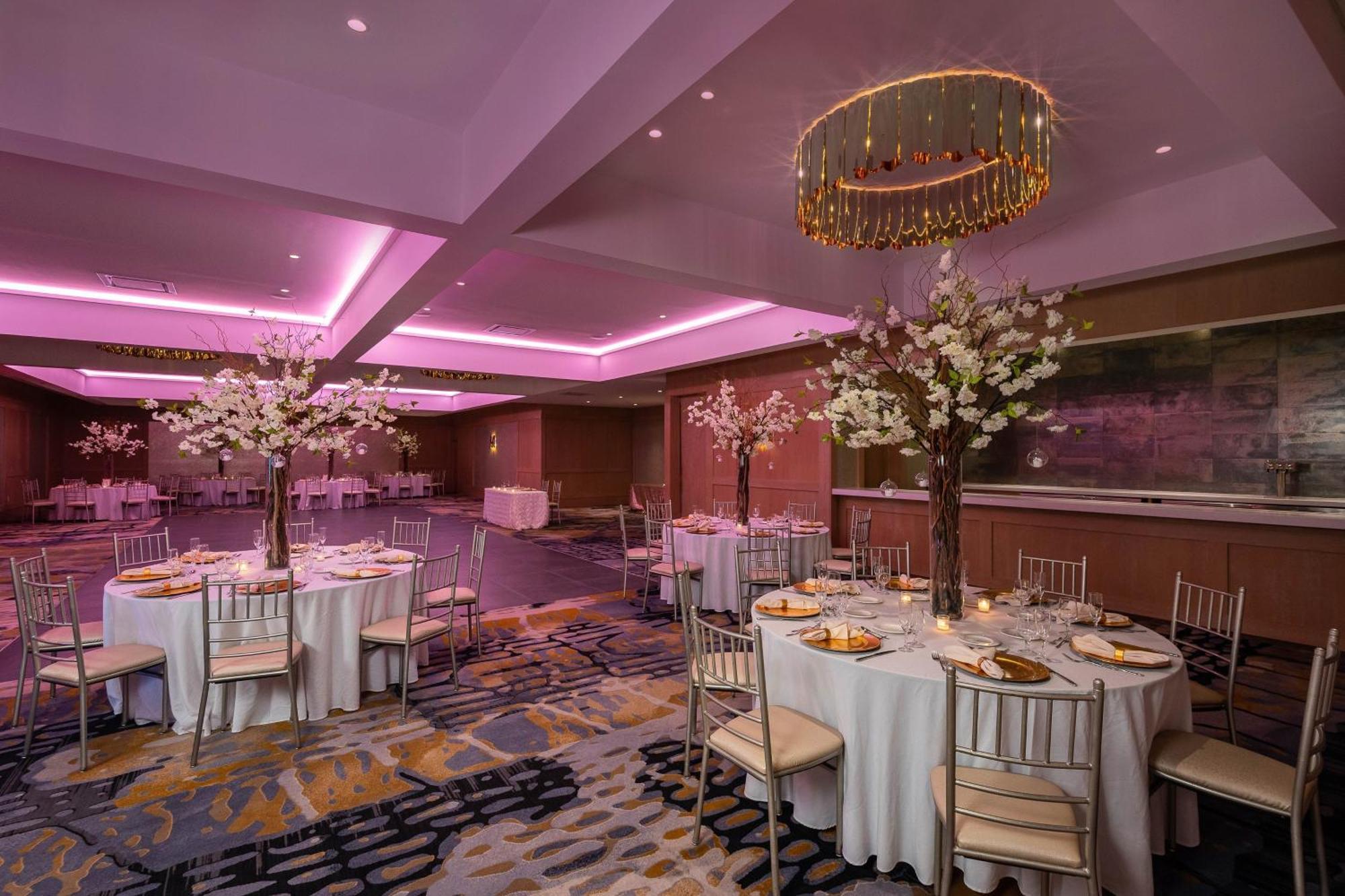 Sheraton Eatontown Hotel Екстериор снимка